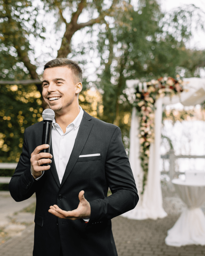Host photo